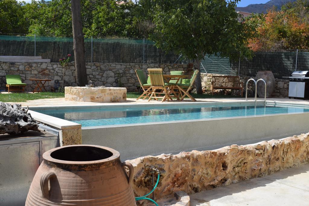 Traditional Stonebuilt Villa Leonanto, Only 5 Km From A Sandy Beach Kástellos Exterior foto